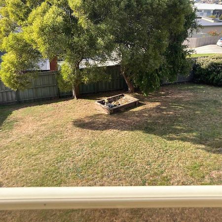 Spacious Modern Home Outstanding Views Sleeps 9 霍巴特 外观 照片