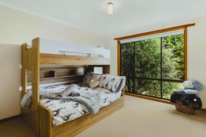Spacious Modern Home Outstanding Views Sleeps 9 霍巴特 外观 照片